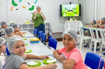 Foto - Atividade de Dia dos Pais no CRAS (tortinha de limão)