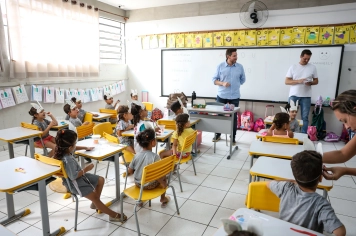 Foto - Entrega dos Ovos de Páscoa- EMEI E EMEB JUMIRIM - 02/04/2026