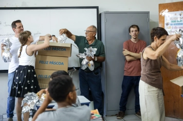 Foto - Entrega dos Ovos de Páscoa- EMEI E EMEB JUMIRIM - 02/04/2026