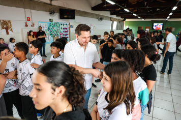 Foto - Entrega de Presentes 10/10/2025