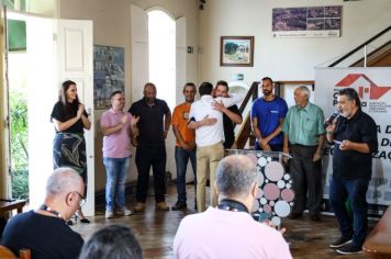 Foto - Entrega de Títulos de Regularização de Imóveis (26/04/24)