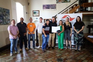 Foto - Entrega de Títulos de Regularização de Imóveis (26/04/24)