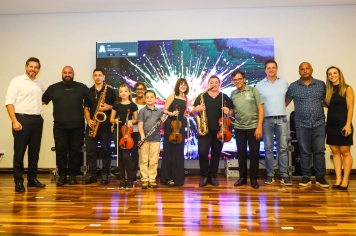 Foto - Apresentação dos Alunos da CETUL Jumirim - 27/11/2025