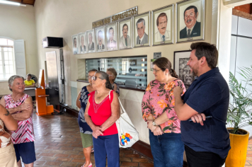 Foto - Visita ao Paço Municipal 04/02/25