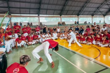 Foto - Capoeira - Batizado e Troca de Cordões  