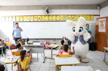 Foto - Entrega dos Ovos de Páscoa- EMEI E EMEB JUMIRIM - 02/04/2026