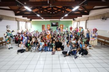 Foto - Entrega de ovos de Páscoa  EMEB Jumirim e Creche Denise.