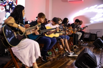 Foto - Apresentação - Cordas e Percussão