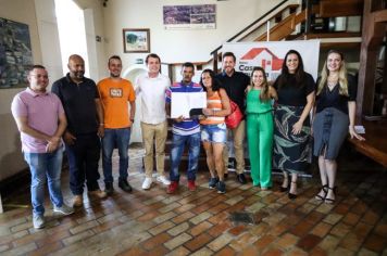 Foto - Entrega de Títulos de Regularização de Imóveis (26/04/24)