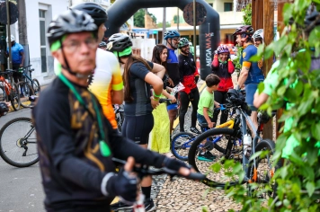 Foto - Pedal, Feira Noturna e Presépio - 12/12/25
