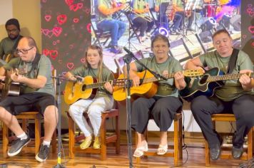 Foto - Apresentação Musical de Fim de Ano (CETUL)