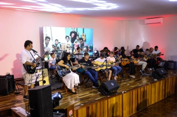 Foto - Apresentação - Cordas e Percussão