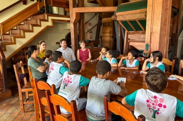 Foto - Visita de Alunos ao Prefeito 14/11/2025