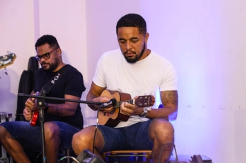 Foto - Apresentação - Cordas e Percussão