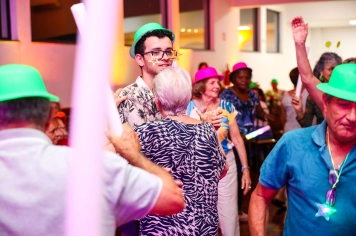 Foto - Jantar Dançante