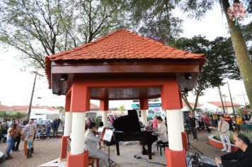 Foto - INAUGURAÇÃO PRAÇA CENTRAL E HOMENAGEM A DIA DAS MÃES