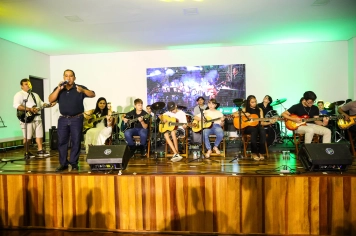 Foto - Apresentação - Cordas e Percussão