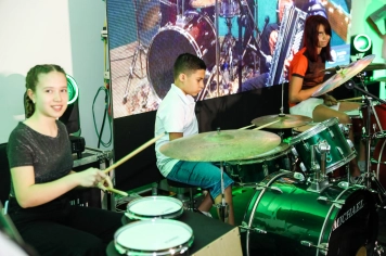 Foto - Apresentação - Cordas e Percussão