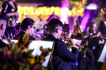 Foto - Apresentação Les Ensebles 23.12.24