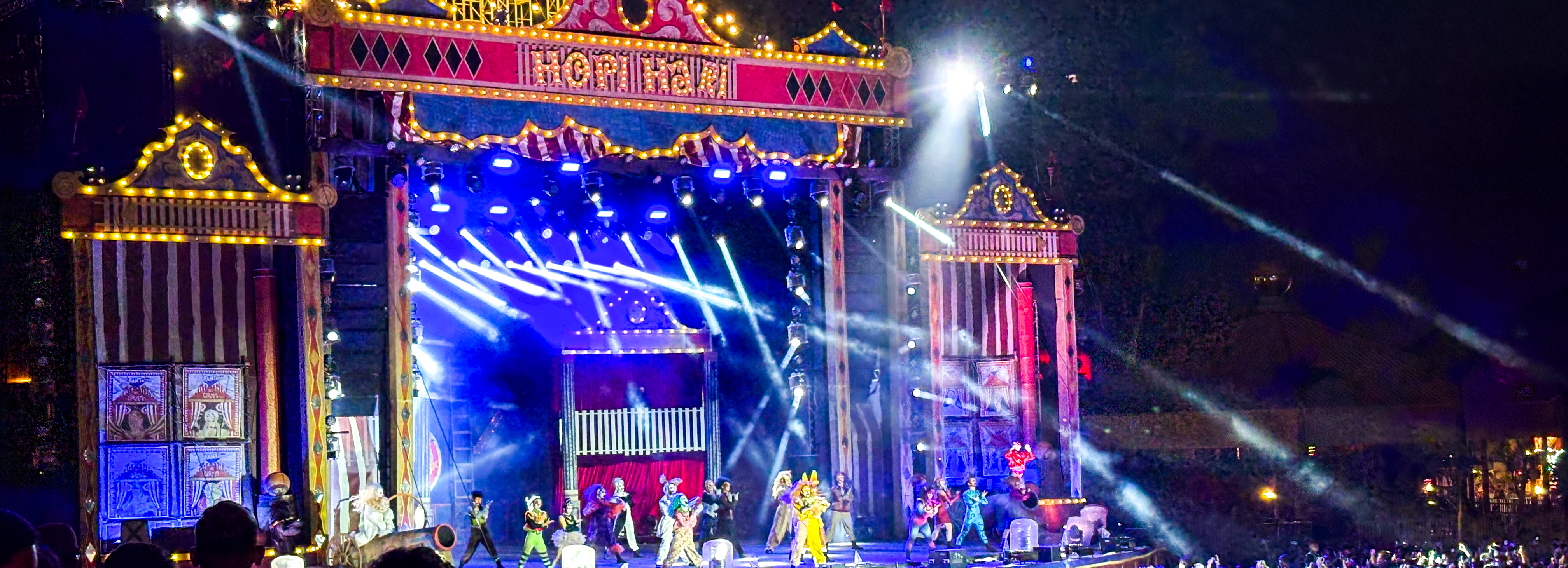 Adolescentes atendidas pelo CRAS de Jumirim visitam o parque Hopi Hari