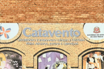 Alunos da EMEB Jumirim visitam Museu Catavento