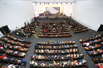 Secretária da Assistência Social participa de encontro  Estadual no Palácio dos Bandeirantes