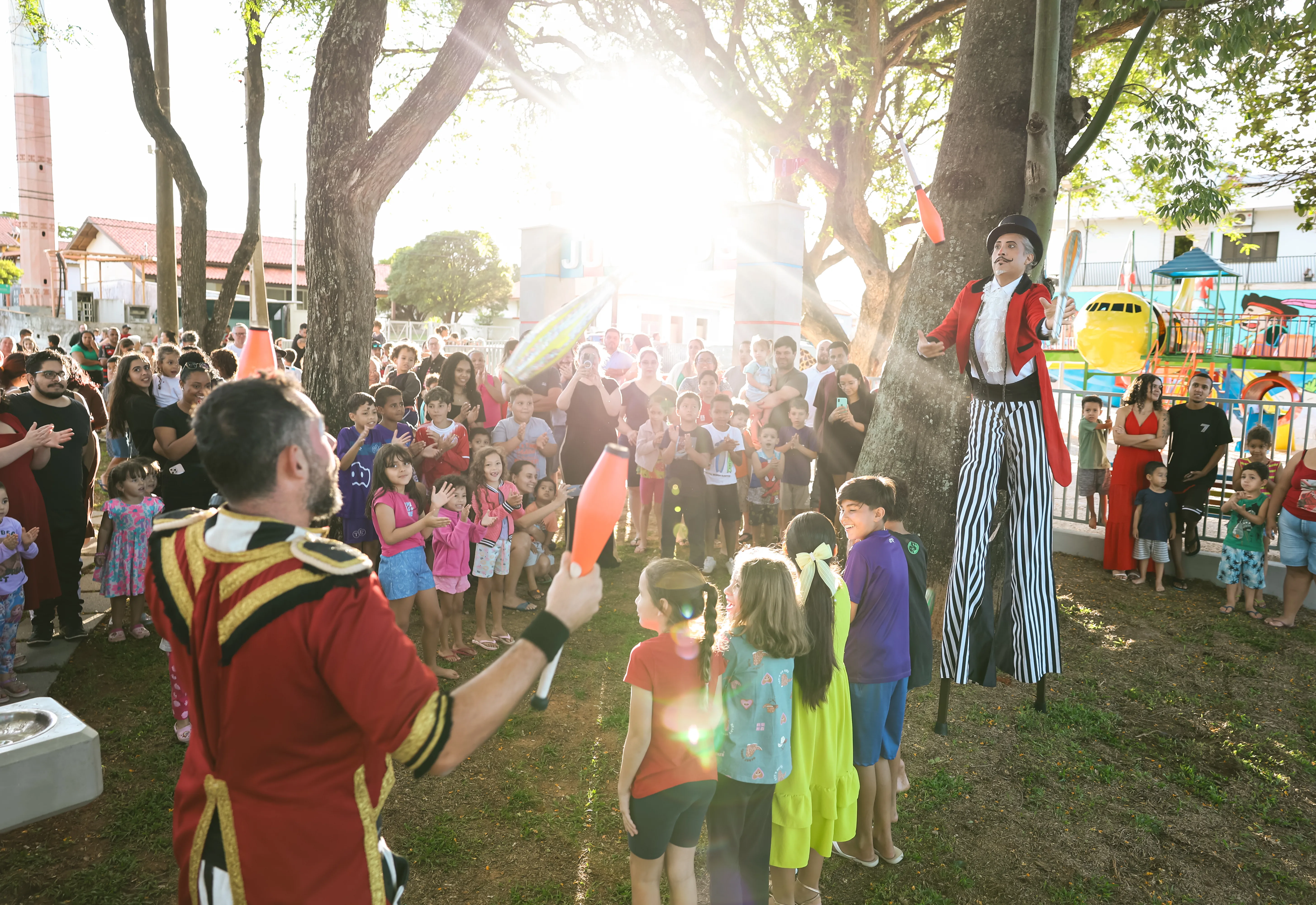 Prefeitura de Jumirim inaugura Parque Jumikids “Antônio Dias Magalhães (Toinho)” com grande festa para a comunidade.