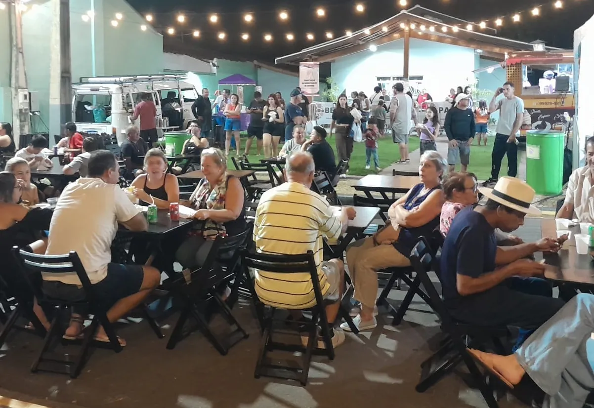 Feira Livre Noturna em Jumirim