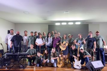 Foto - Apresentação Musical de Fim de Ano (CETUL)