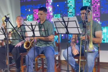 Foto - Apresentação Musical de Fim de Ano (CETUL)