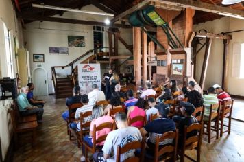 Foto - Entrega de Títulos de Regularização de Imóveis (26/04/24)