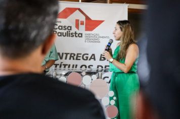 Foto - Entrega de Títulos de Regularização de Imóveis (26/04/24)