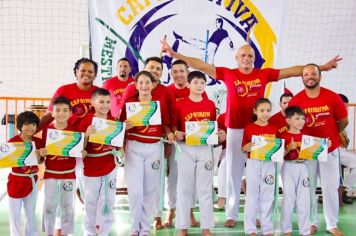 Foto - Capoeira - Batizado e Troca de Cordões  