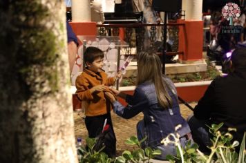 Foto - INAUGURAÇÃO PRAÇA CENTRAL E HOMENAGEM A DIA DAS MÃES