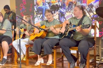 Foto - Apresentação Musical de Fim de Ano (CETUL)