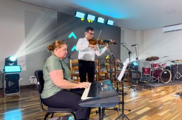 Foto - Apresentação Musical de Fim de Ano (CETUL)