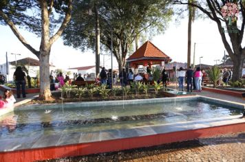 Foto - INAUGURAÇÃO PRAÇA CENTRAL E HOMENAGEM A DIA DAS MÃES