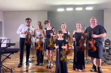 Foto - Apresentação Musical de Fim de Ano (CETUL)