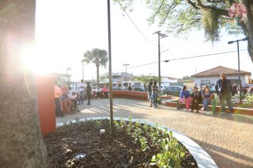 Foto - INAUGURAÇÃO PRAÇA CENTRAL E HOMENAGEM A DIA DAS MÃES