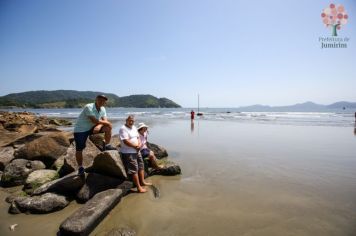 Foto - Dia na praia com o grupo 59+