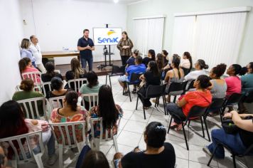 Foto - Abertura dos Cursos de Padeiro e Maquiagem